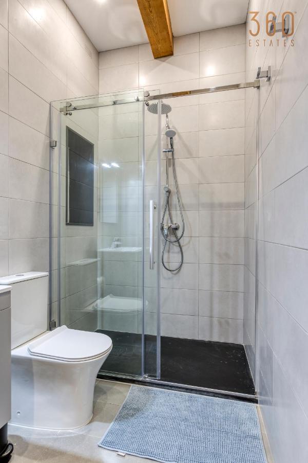 A Lovely 1Br Home With Balcony Just Off The Coast By 360 Estates Saint Julian's エクステリア 写真