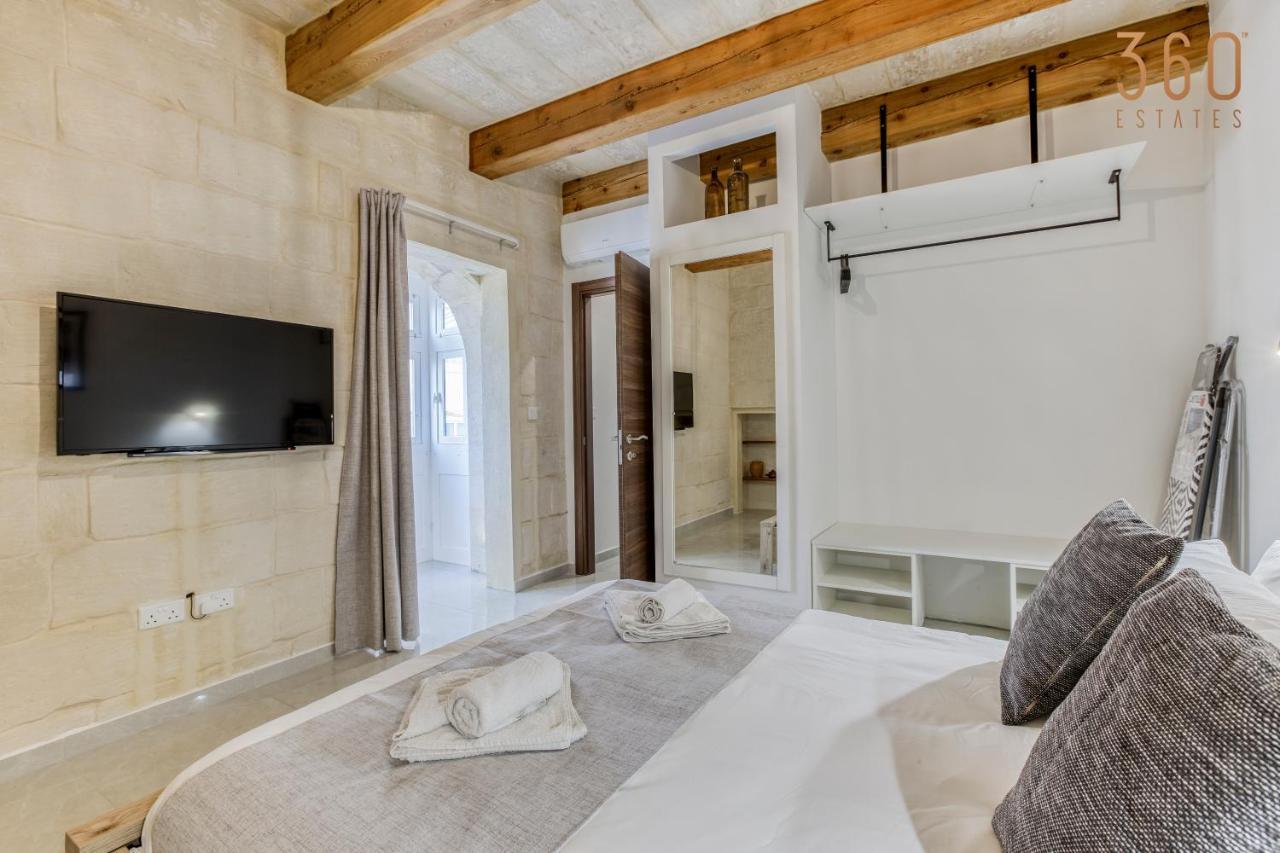 A Lovely 1Br Home With Balcony Just Off The Coast By 360 Estates Saint Julian's エクステリア 写真