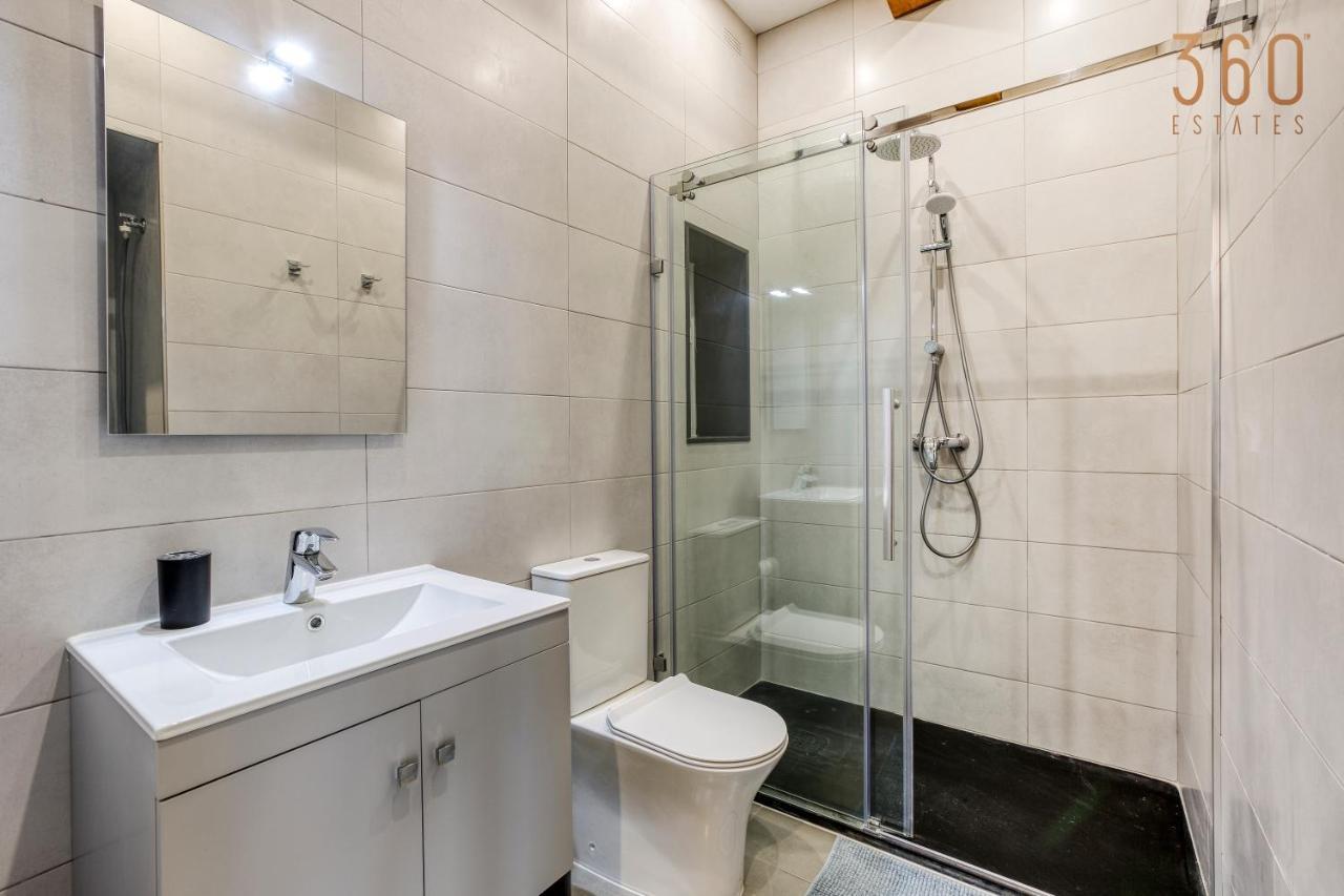 A Lovely 1Br Home With Balcony Just Off The Coast By 360 Estates Saint Julian's エクステリア 写真