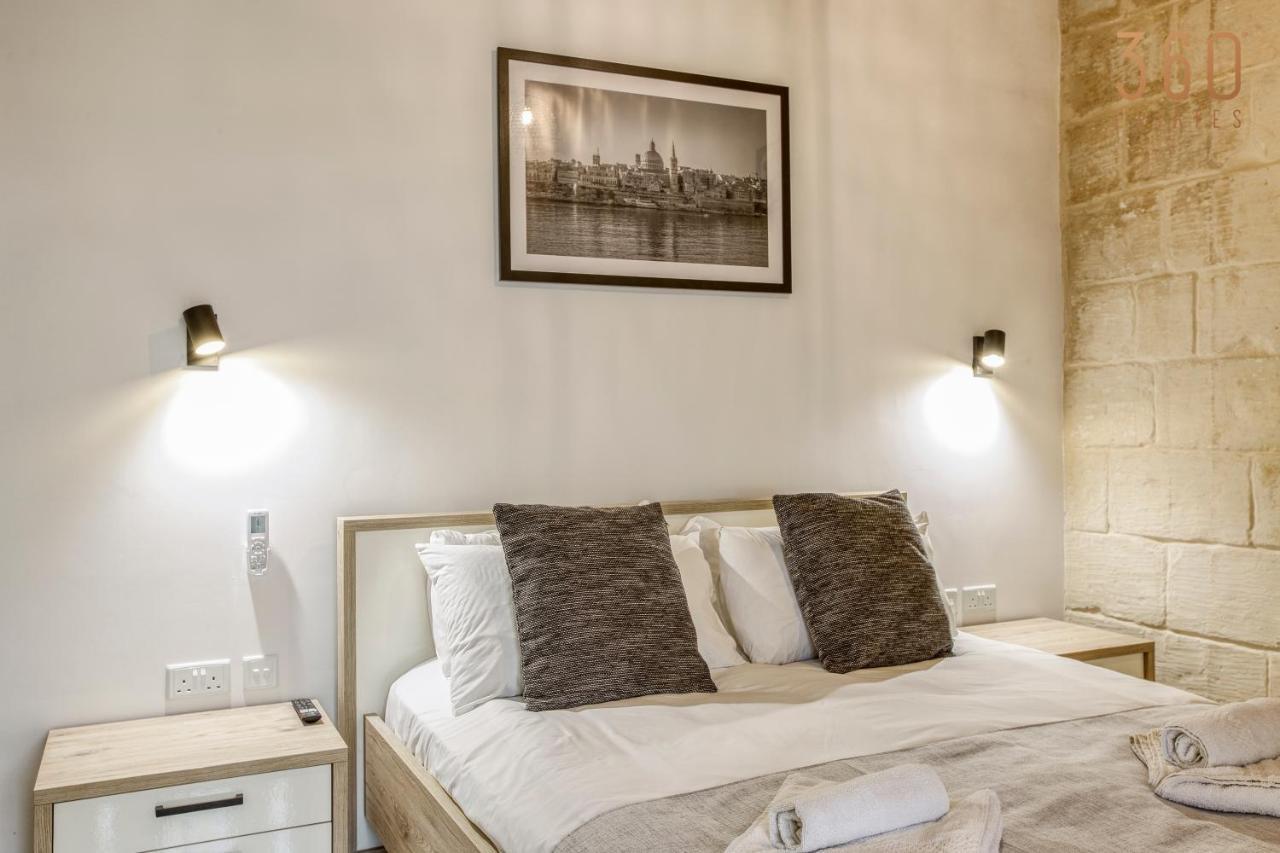 A Lovely 1Br Home With Balcony Just Off The Coast By 360 Estates Saint Julian's エクステリア 写真
