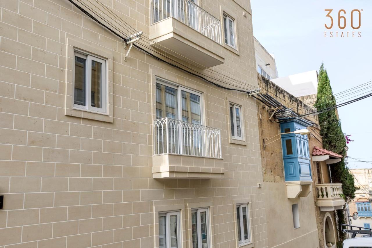 A Lovely 1Br Home With Balcony Just Off The Coast By 360 Estates Saint Julian's エクステリア 写真