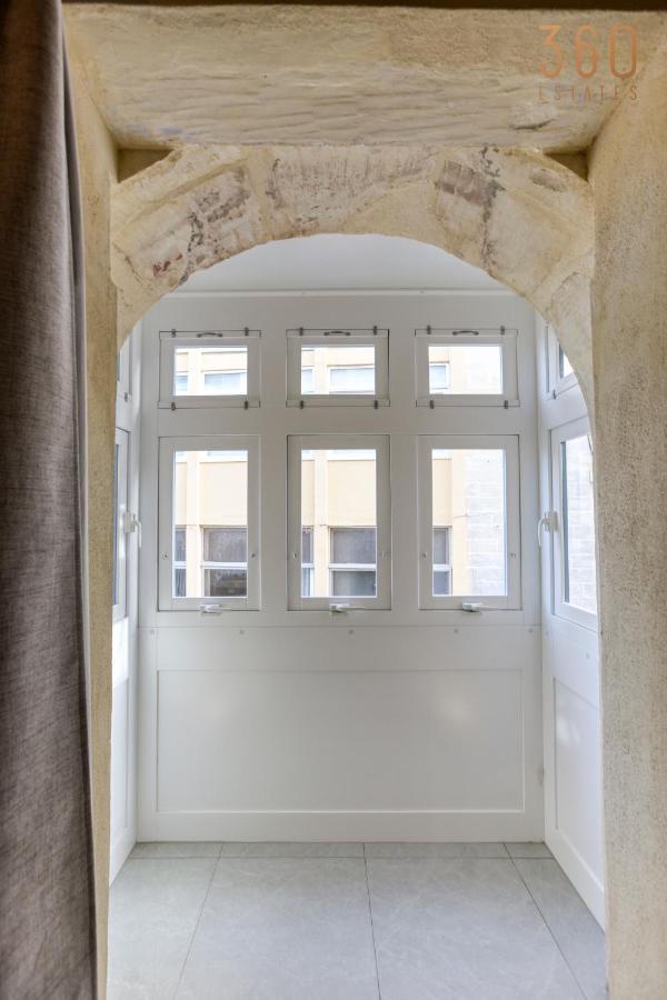 A Lovely 1Br Home With Balcony Just Off The Coast By 360 Estates Saint Julian's エクステリア 写真